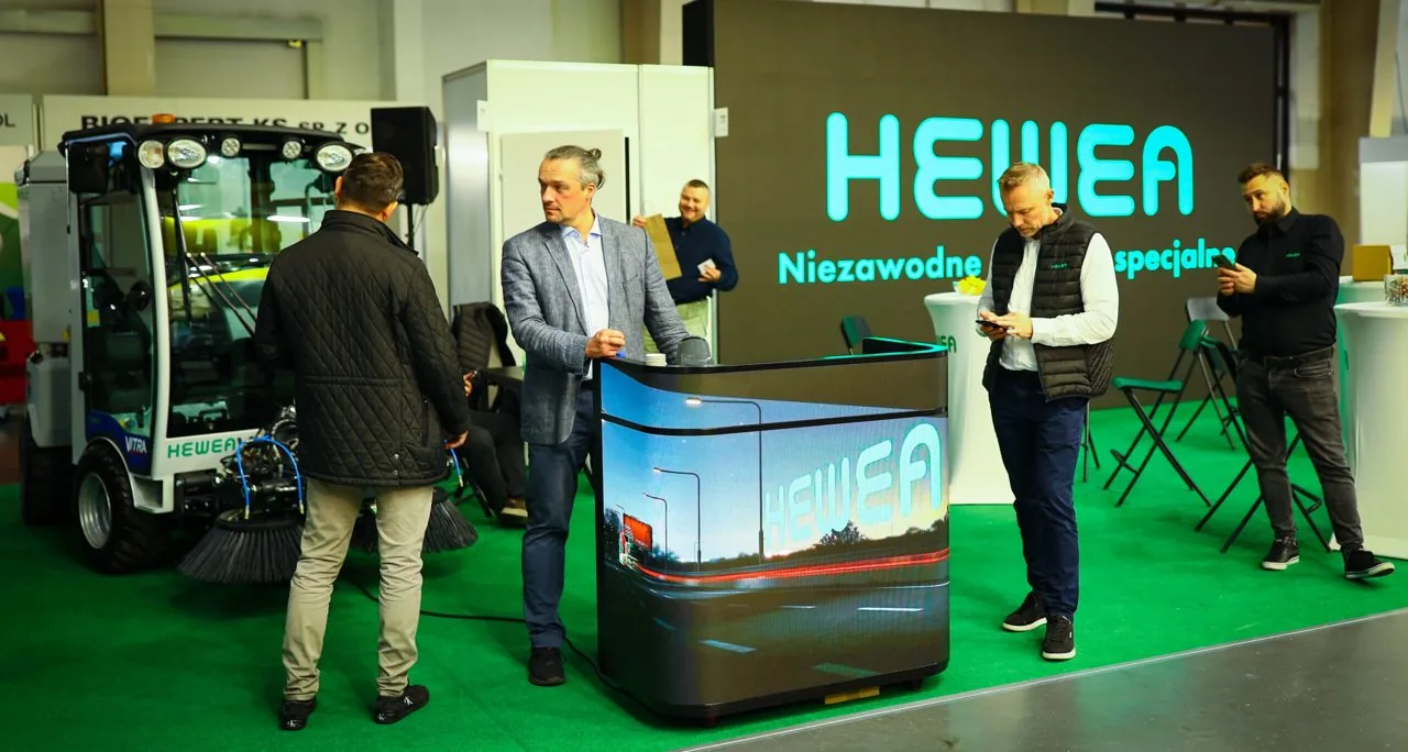 Hewea - lada multimedialna — realizacja OISEN